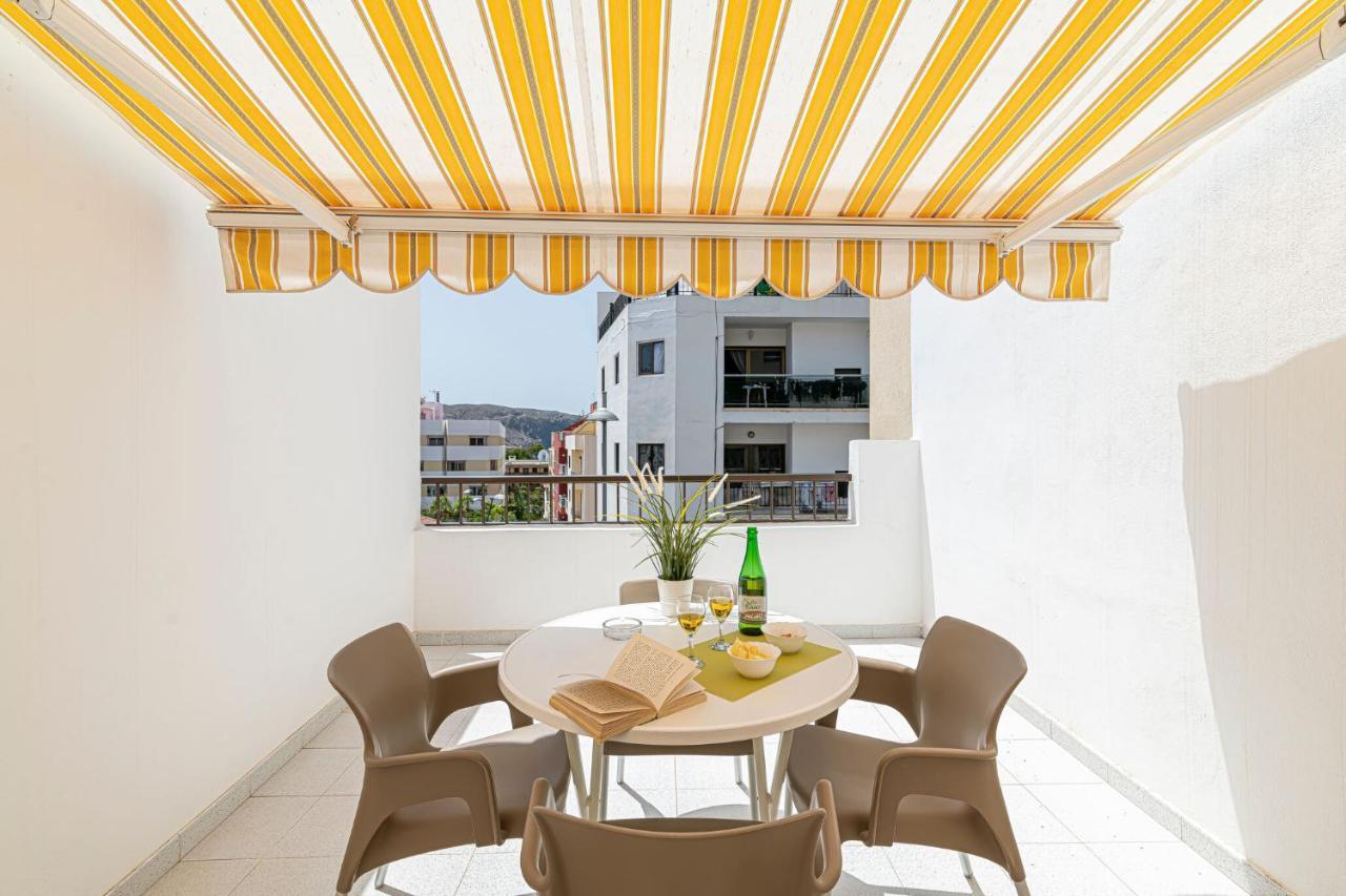 Apartamentos En El Centro De Los Cristianos Arona (Tenerife) Exterior photo